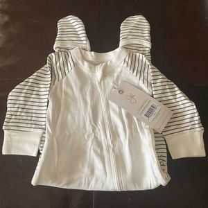 NWT! Goumi Coverall in Stripe Gray 6-12 Months
